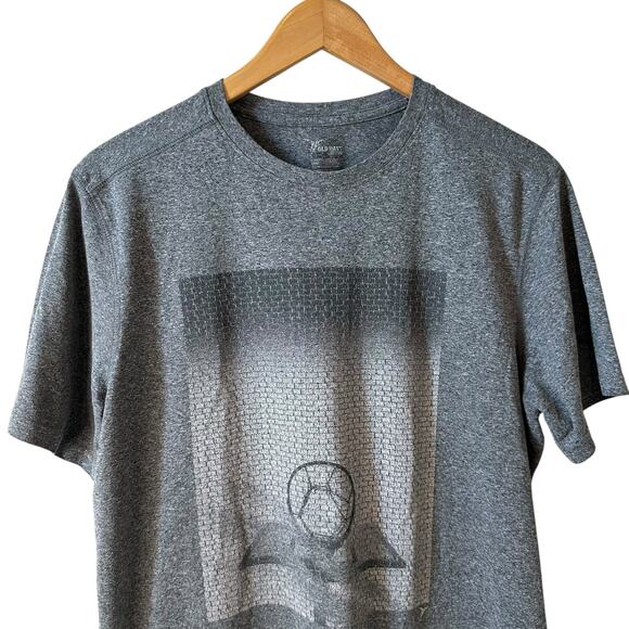 Old Navy Active Men's Go Dry Athletic Short Sleeve T Shirt Gray Activewear Gym - Picture 3 of 7